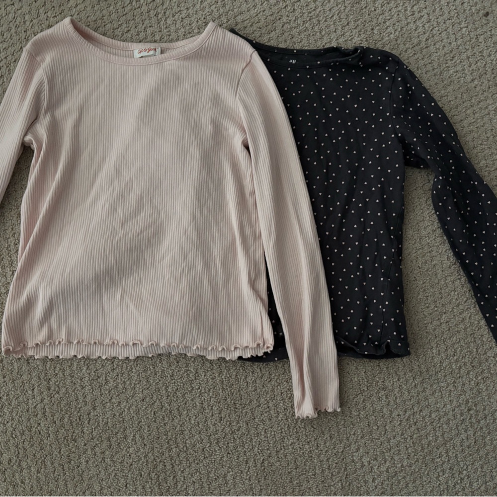 Bundle of 2 girls long-sleeved Tees. Cat & Jack and H&M